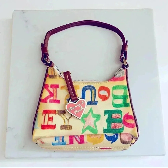 NWOT Dooney & Bourke Vintage Clutch/Wristlet - Picture 1 of 7